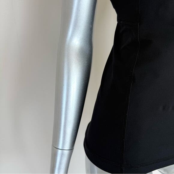 Lululemon Athletica women tank top size 6 US - Picture 3 of 8